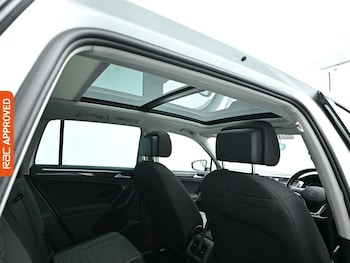 Used Volkswagen Tiguan 2024 for sale - 79183842: Photo