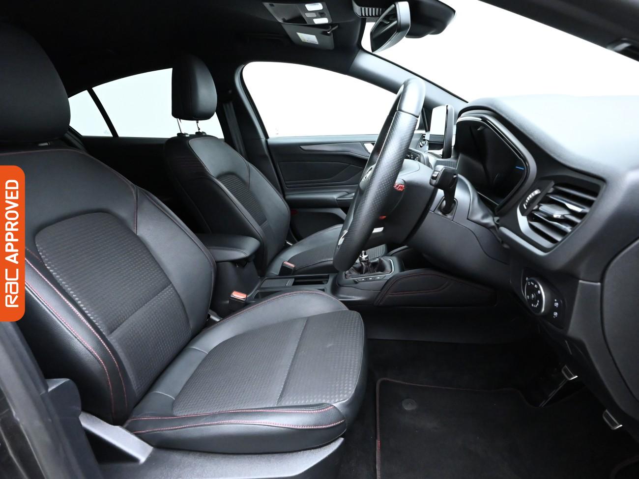 Used Ford Focus 2020 for sale - 76047444: Photo 12