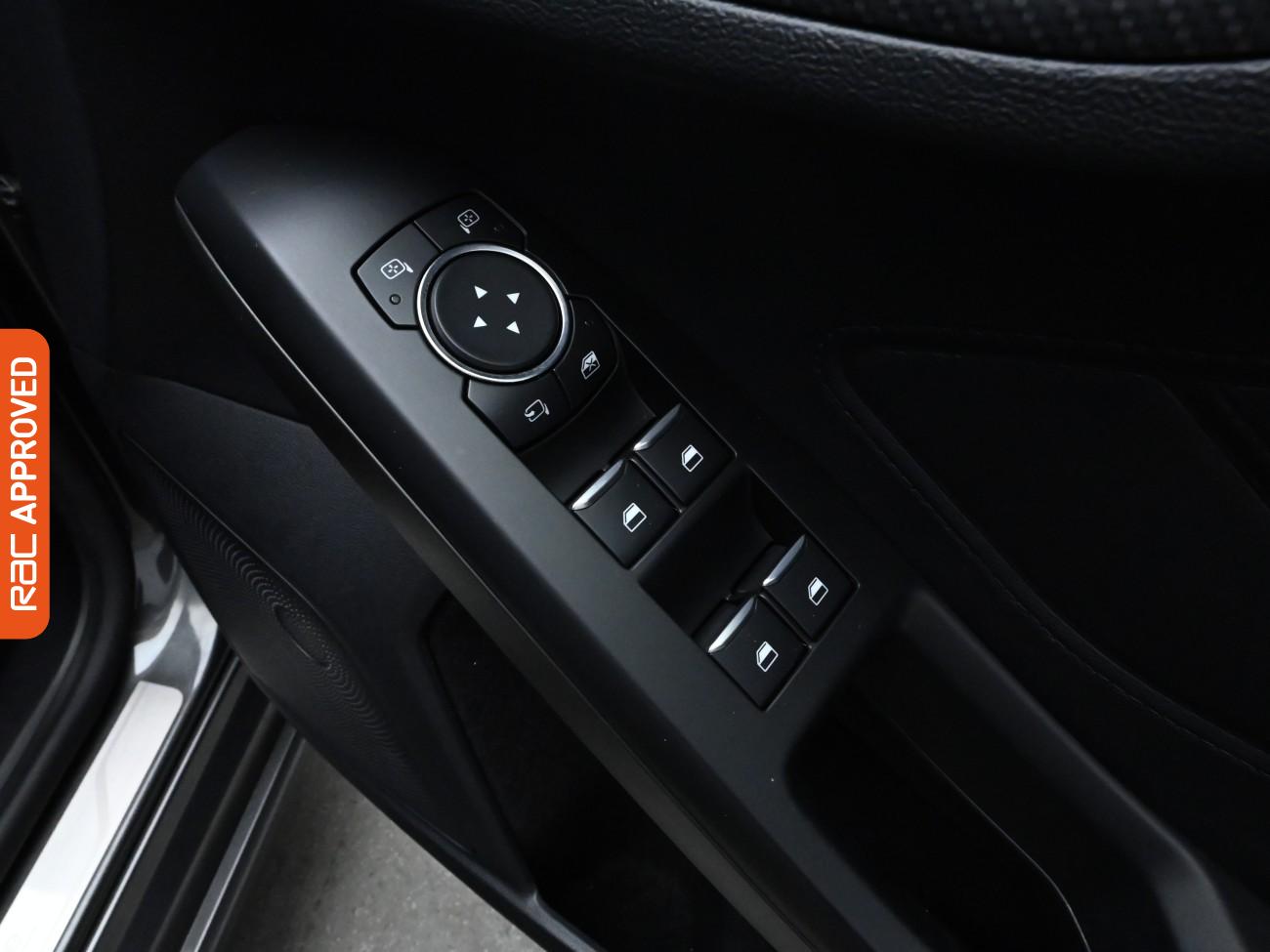 Used Ford Focus 2020 for sale - 76047444: Photo 25