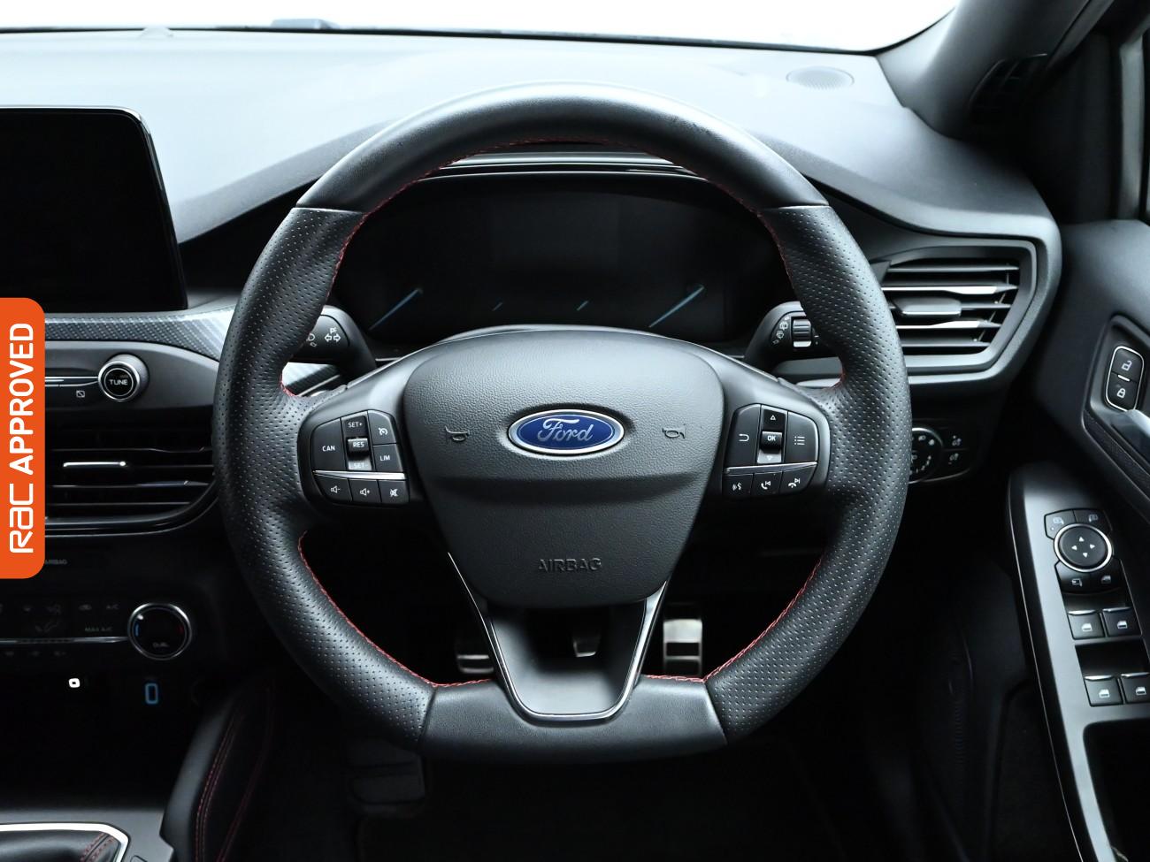 Used Ford Focus 2020 for sale - 76047444: Photo 9