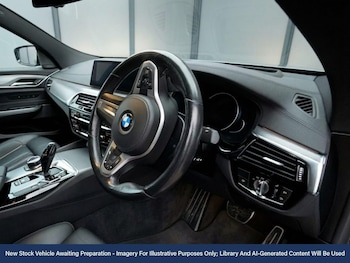 Used BMW 6 Series Gran Turismo 2018 for sale - 77872585: Photo