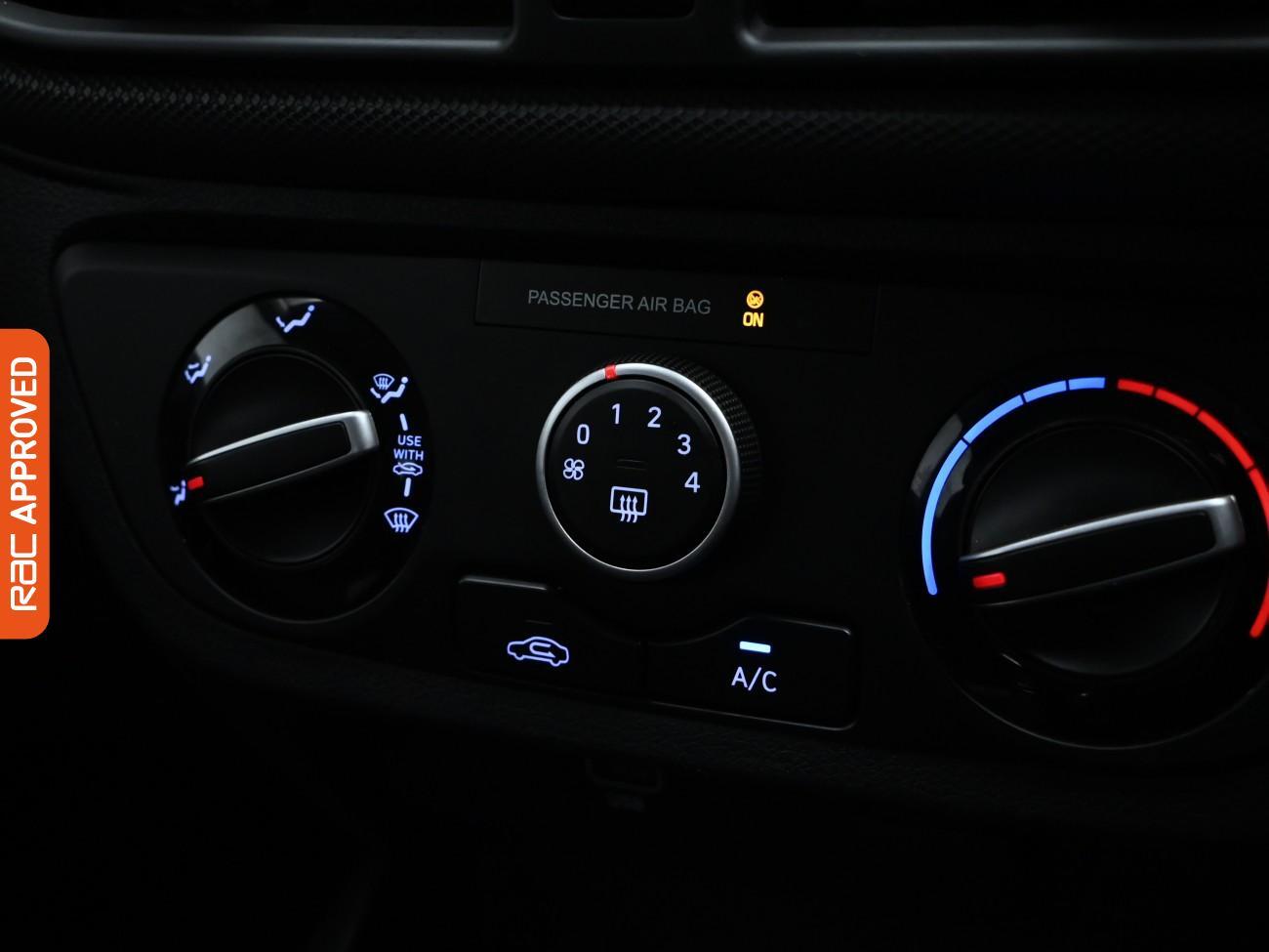 Used Hyundai i10 2022 for sale - 76220302: Photo 14