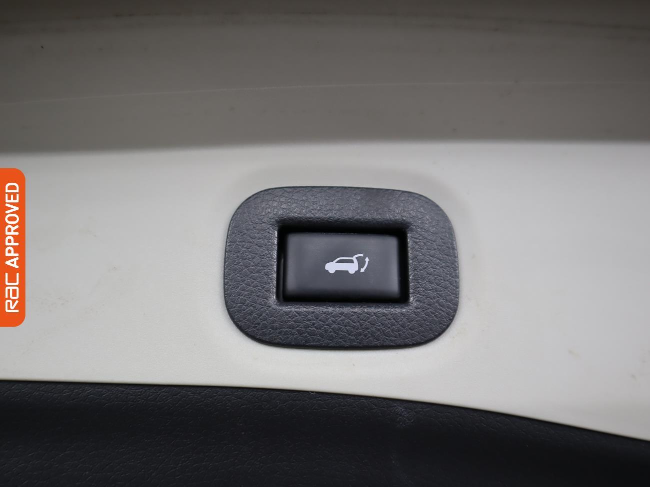 Used Nissan X-Trail 2016 for sale - 76697605: Photo 23