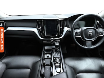 Used Volvo XC60 2018 for sale - 75823827: Photo