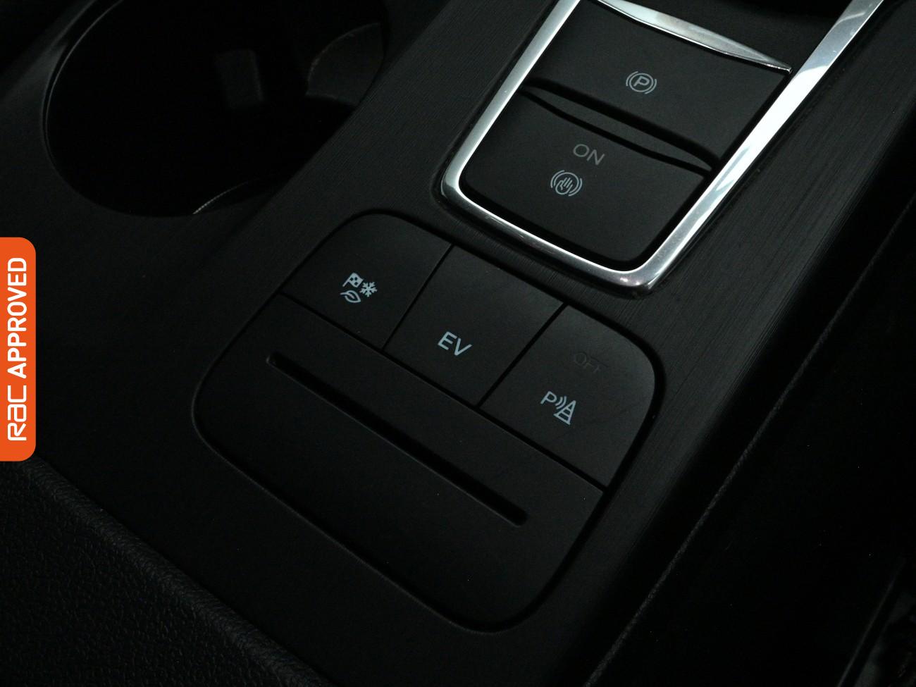 Used Ford Kuga 2022 for sale - 77700697: Photo 27