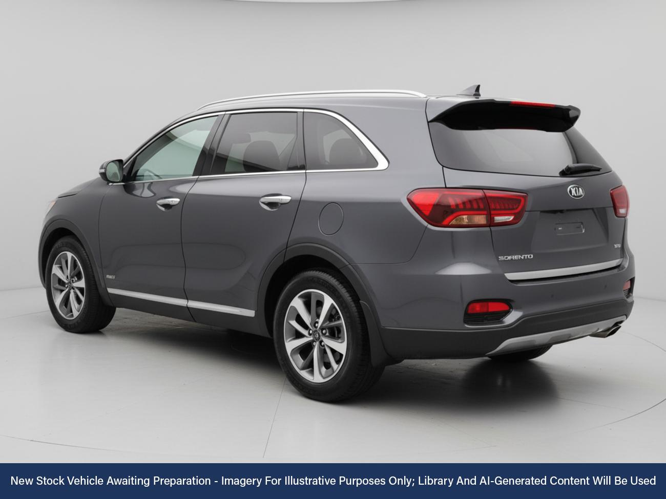 Used Kia Sorento 2018 for sale - 76436839: Photo 2