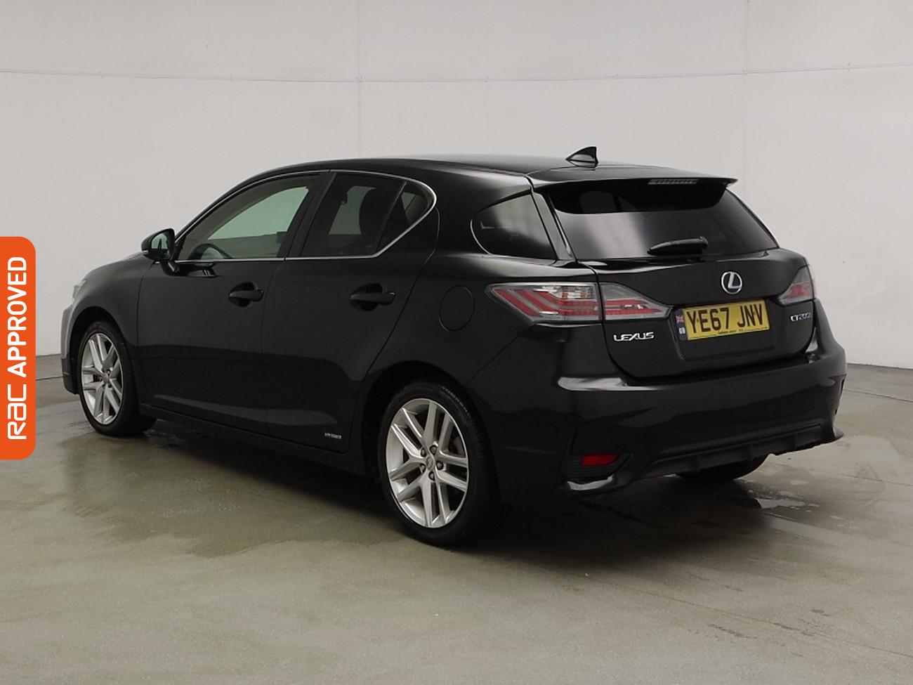 Used Lexus CT 2017 for sale - 76665189: Photo 4