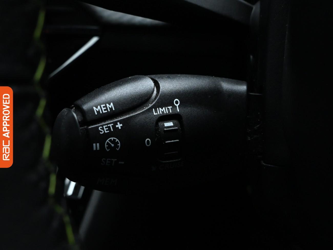 Used Peugeot 2008 2022 for sale - 76477510: Photo 23