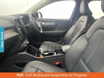 Used Volvo XC40 2021 for sale - 75592648: Photo