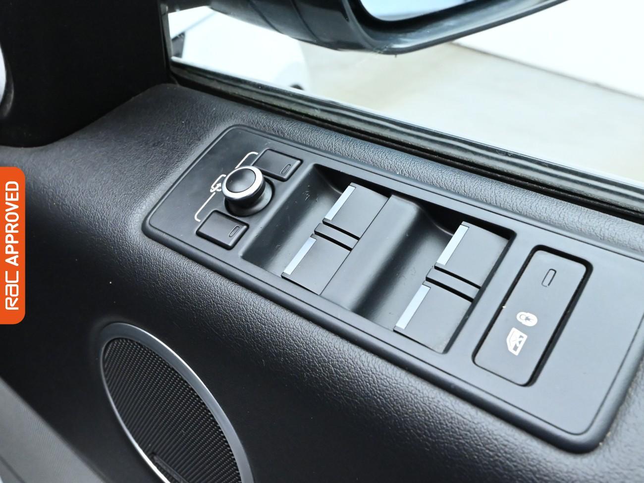 Used Land Rover Range Rover Sport 2016 for sale - 77194869: Photo 27