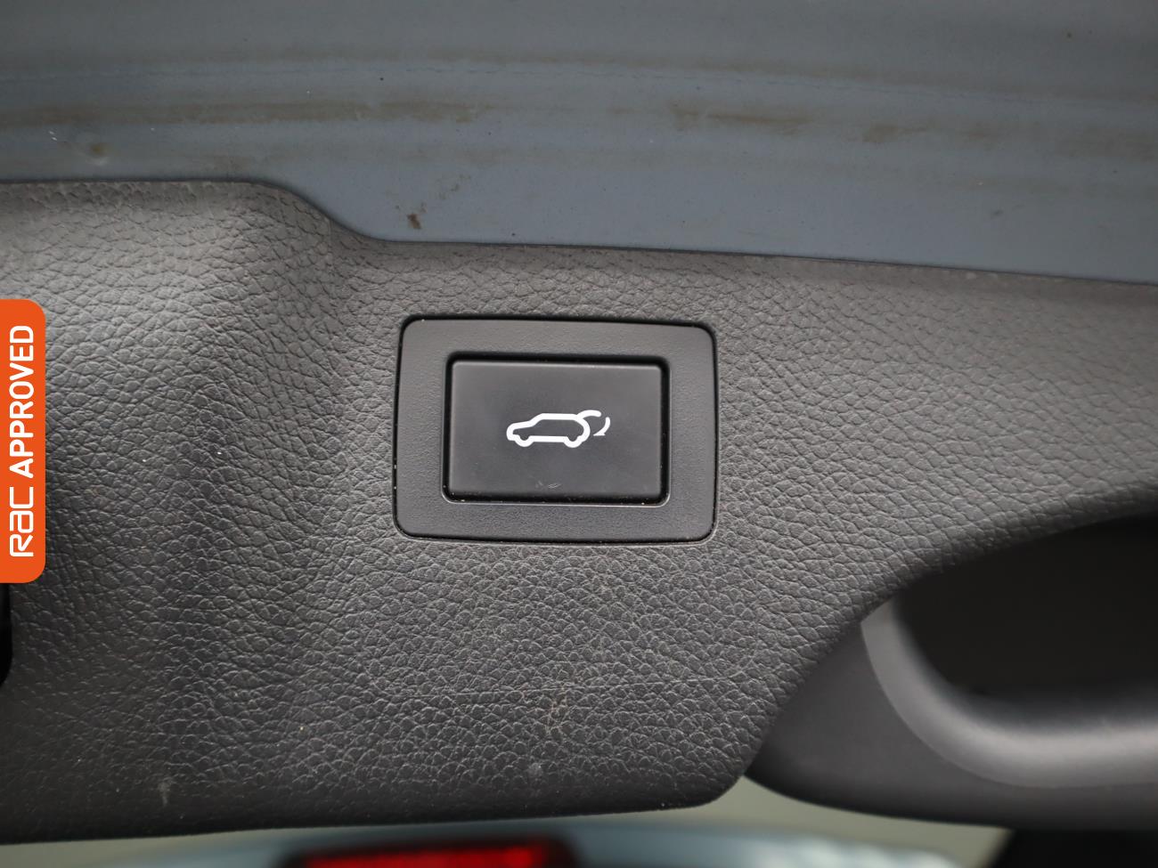 Used Hyundai Santa Fe 2016 for sale - 77451282: Photo 23