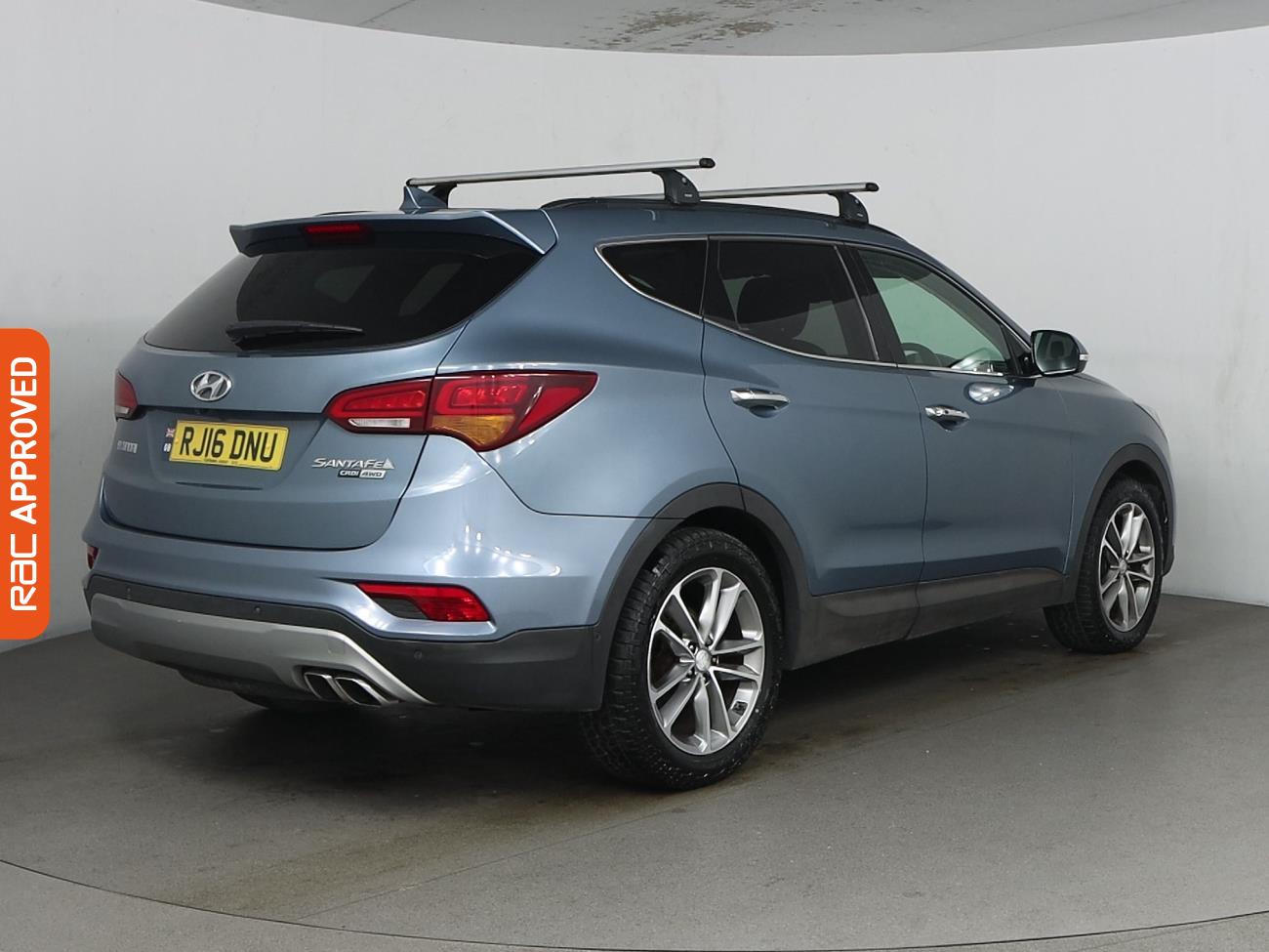 Used Hyundai Santa Fe 2016 for sale - 77451282: Photo 29