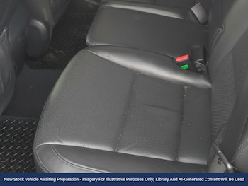 Used Hyundai Santa Fe 2016 for sale - 77451282: Photo