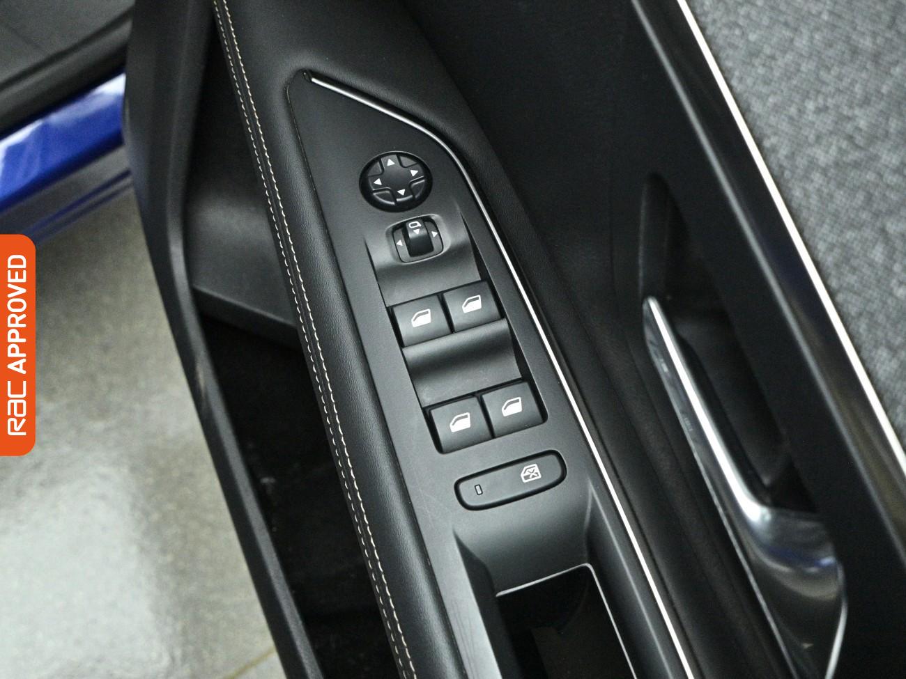 Used Peugeot 3008 2019 for sale - 77935653: Photo 25