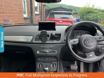 Used Audi Q3 2017 for sale - 75582686: Photo