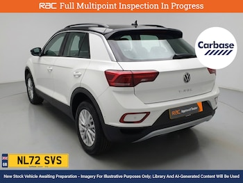 Used Volkswagen T-Roc 2022 for sale - 77629680: Photo