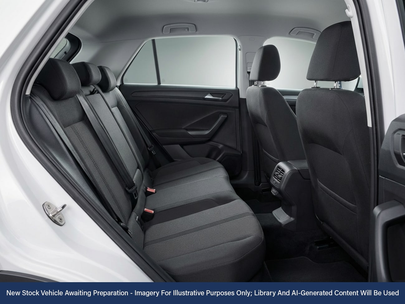 Used Volkswagen T-Roc 2022 for sale - 77629680: Photo 4