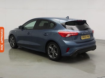 Used Ford Focus 2019 for sale - 77044436: Photo