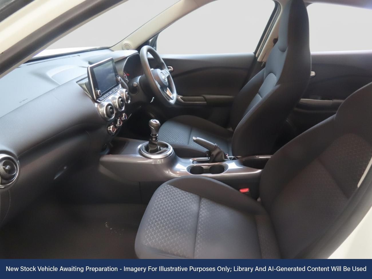 Used Nissan Juke 2023 for sale - 76629895: Photo 2