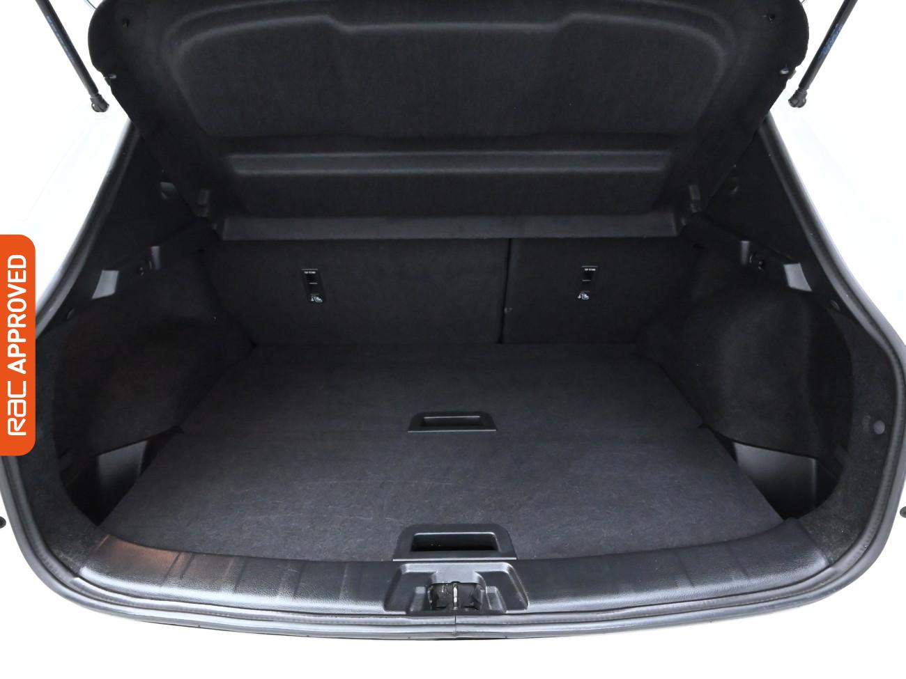 Used Nissan Qashqai 2018 for sale - 76047445: Photo 25