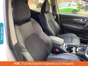 Used Nissan Qashqai 2018 for sale - 76047445: Photo 3