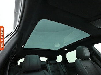 Used Land Rover Range Rover Evoque 2019 for sale - 78105114: Photo