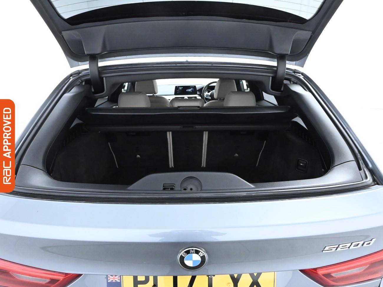 Used BMW 5 Series 2017 for sale - 76133639: Photo 14