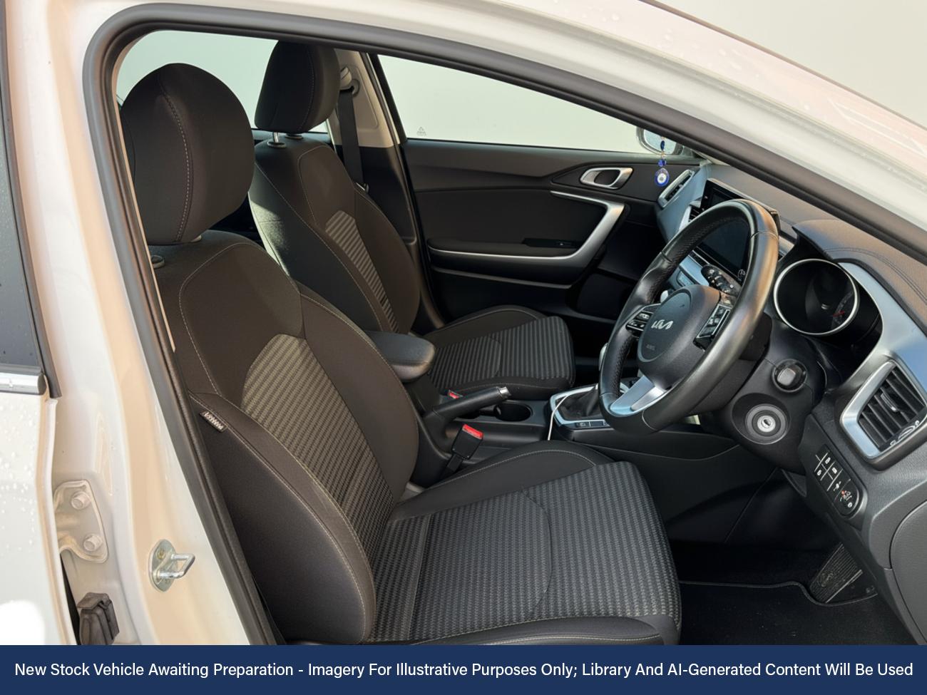 Used Kia XCeed 2022 for sale - 76520050: Photo 3