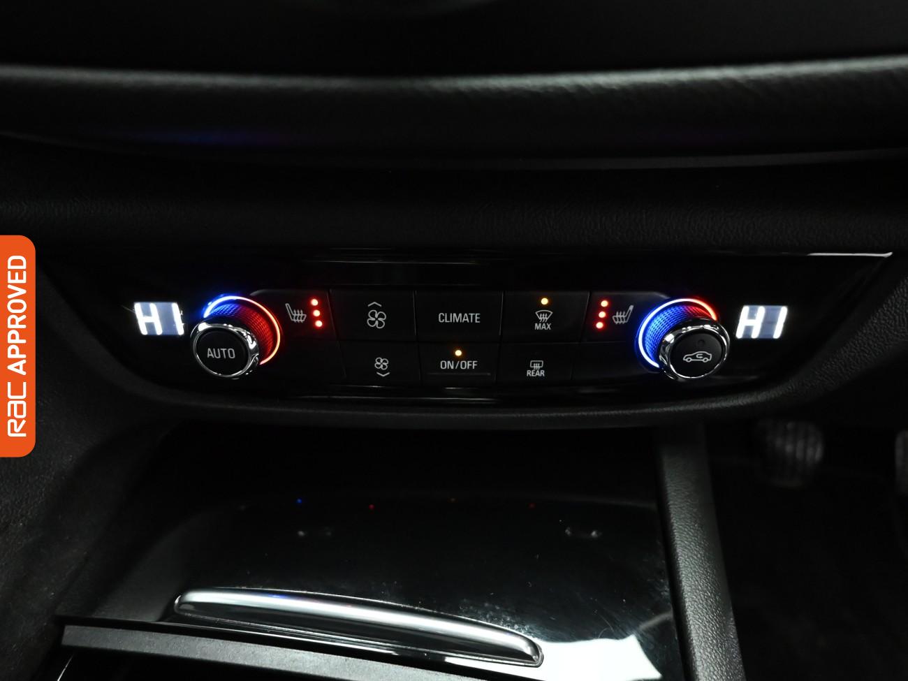 Used Vauxhall Insignia 2019 for sale - 76902565: Photo 17