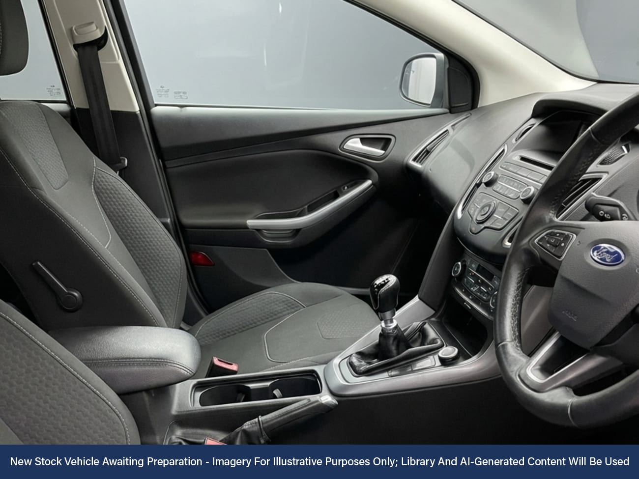 Used Ford Focus 2015 for sale - 78038174: Photo 3