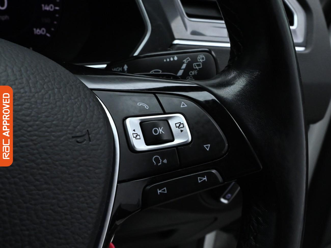 Used Volkswagen Tiguan 2017 for sale - 76429235: Photo 25