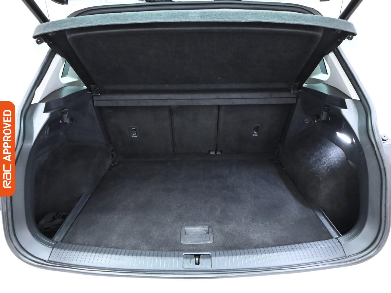 Used Volkswagen Tiguan 2017 for sale - 76429235: Photo 28