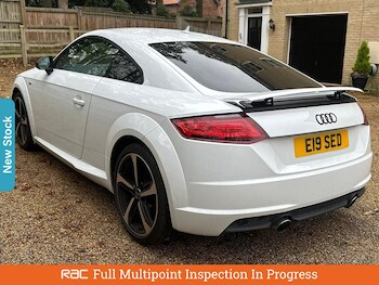 Used Audi TT 2017 for sale - 76341175: Photo 2