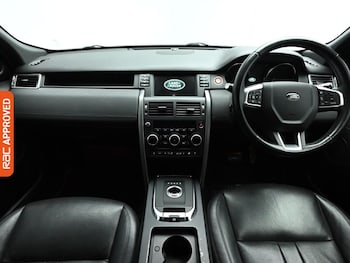 Used Land Rover Discovery Sport 2019 for sale - 79319967: Photo