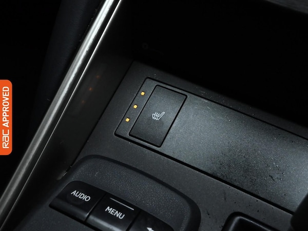 Used Lexus IS 2019 for sale - 76220248: Photo 17