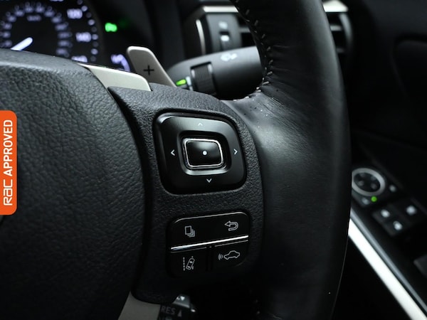 Used Lexus IS 2019 for sale - 76220248: Photo 24
