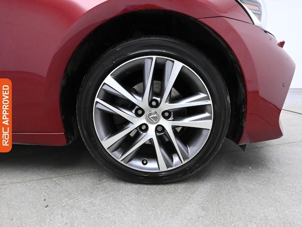 Used Lexus IS 2019 for sale - 76220248: Photo 27