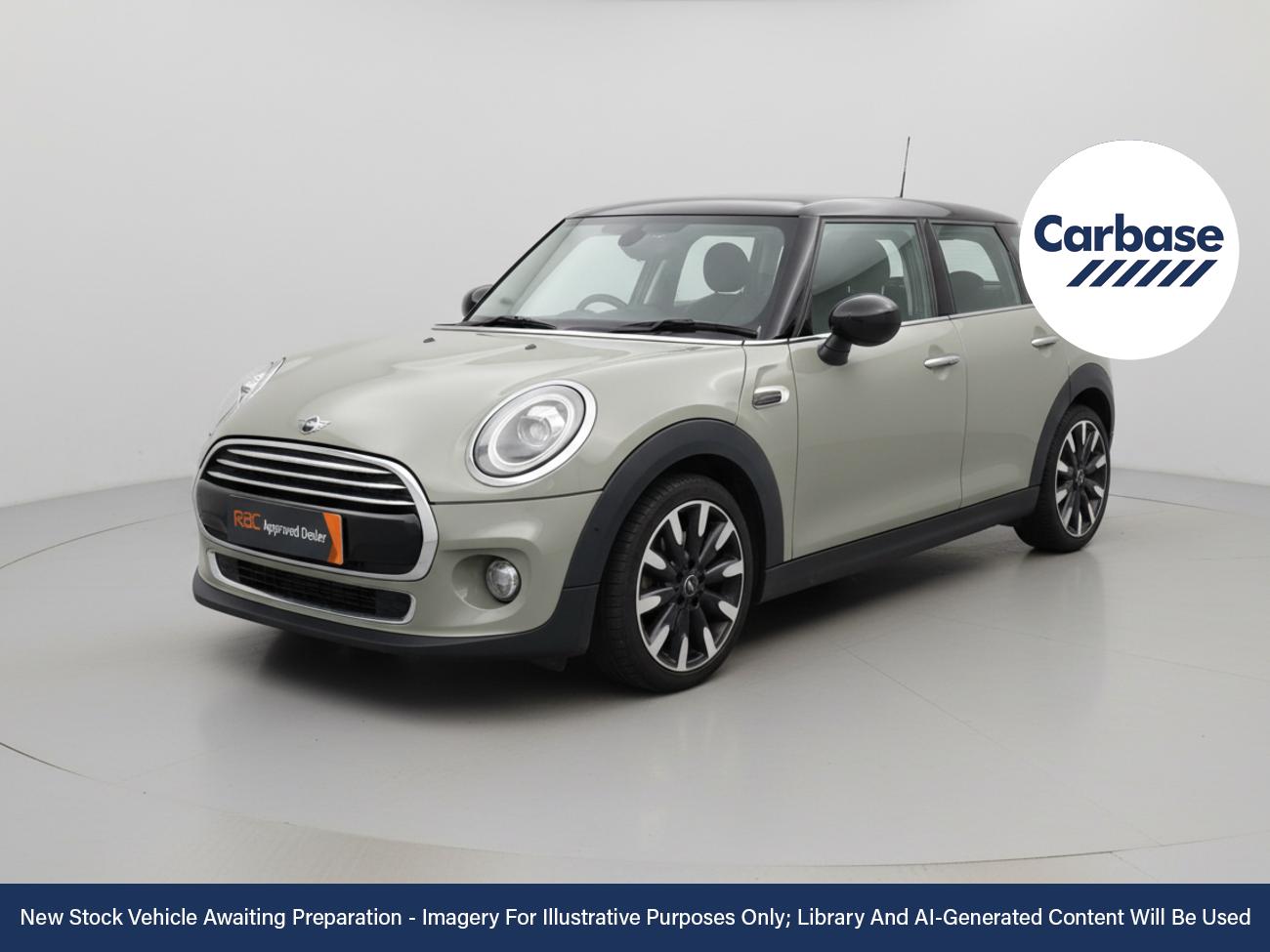 Used MINI Hatch 2020 for sale - 76892460: Photo 1