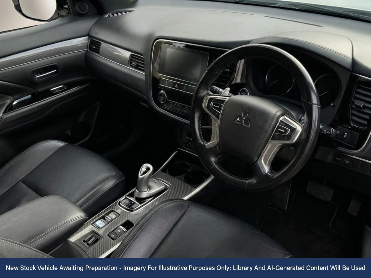 Used Mitsubishi Outlander 2019 for sale - 77798467: Photo 3