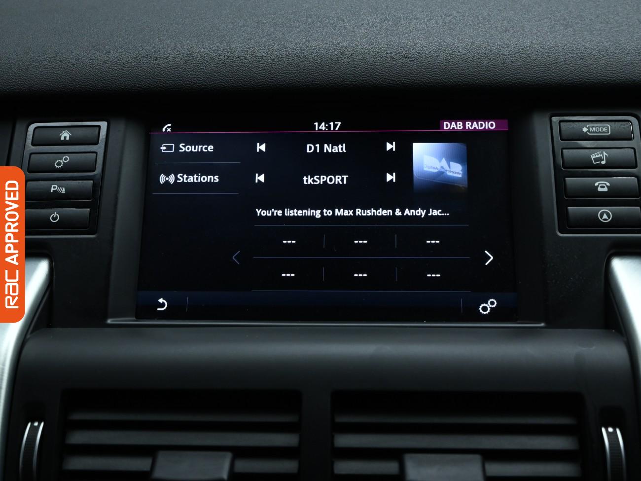 Used Land Rover Discovery Sport 2016 for sale - 76961480: Photo 13