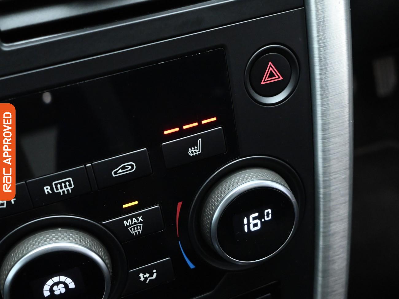 Used Land Rover Discovery Sport 2016 for sale - 76961480: Photo 18