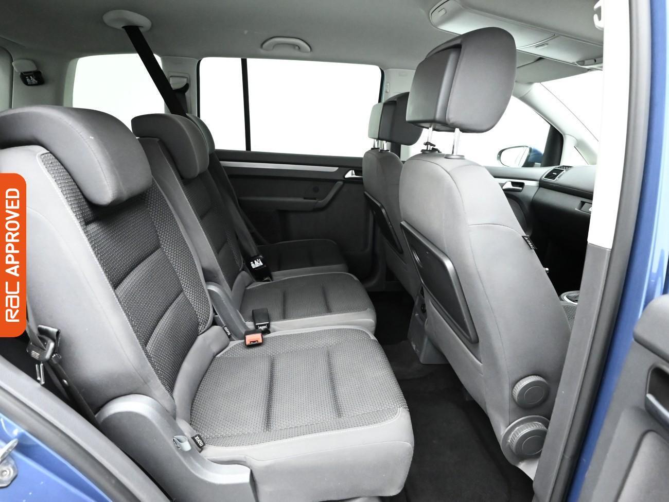 Used Volkswagen Touran 2013 for sale - 76610885: Photo 13