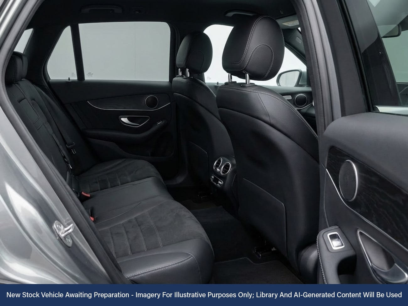 Used Mercedes-Benz GLC 2020 for sale - 78105192: Photo 4