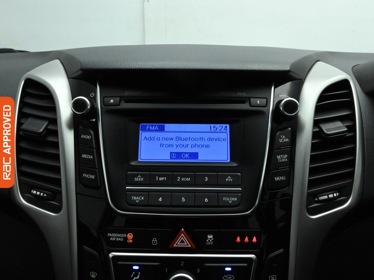 Used Hyundai i30 2017 for sale - 76767753: Photo 16