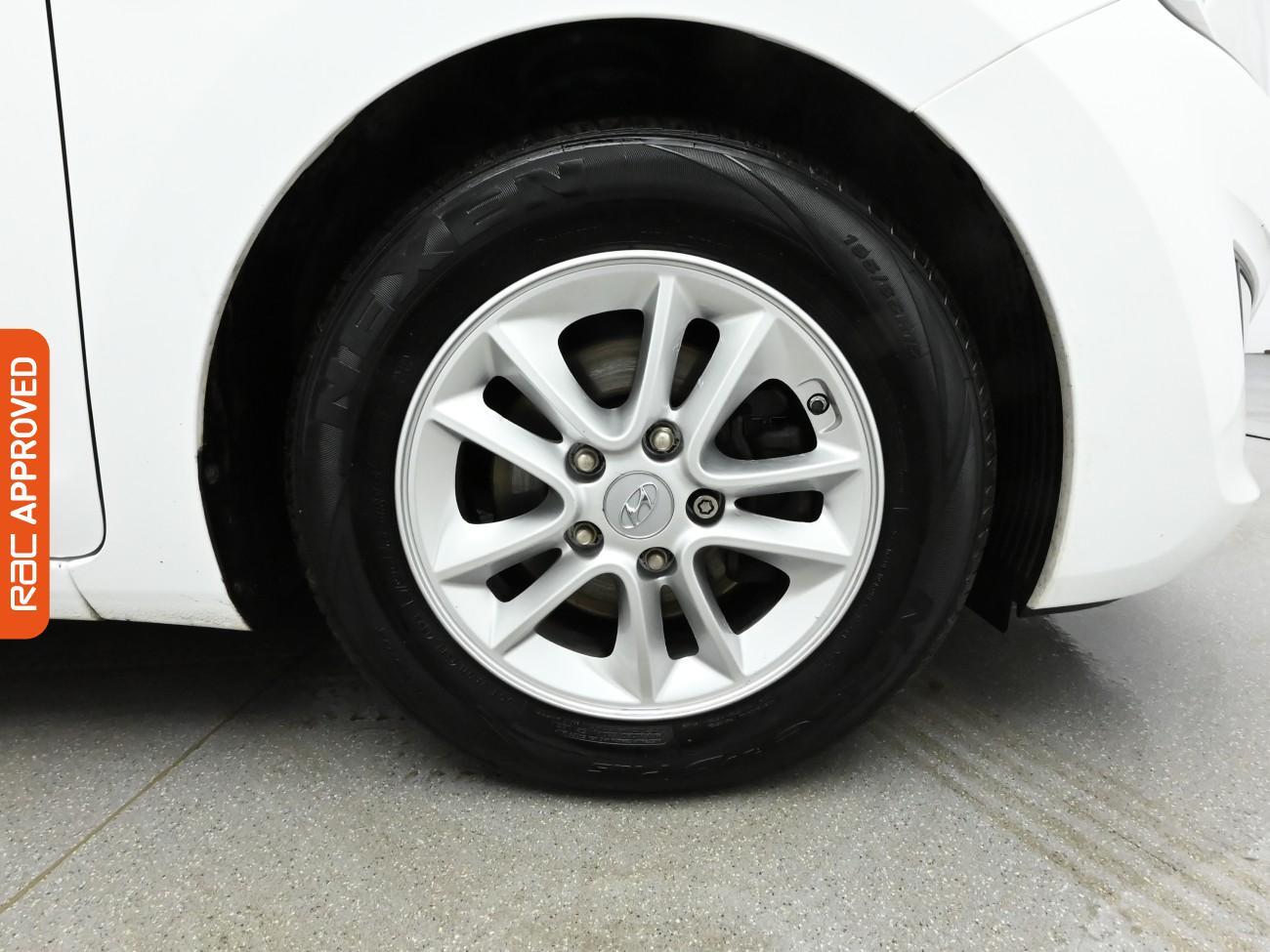 Used Hyundai i30 2017 for sale - 76767753: Photo 26