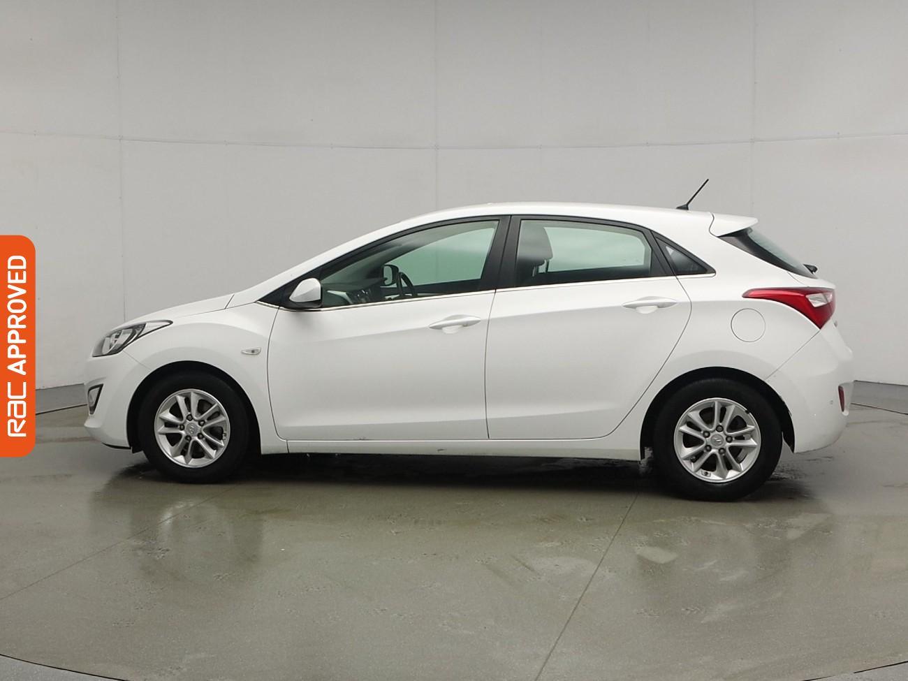 Used Hyundai i30 2017 for sale - 76767753: Photo 28