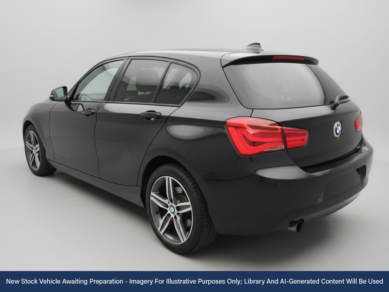 Used BMW 1 Series 2017 for sale - 76569563: Photo 2