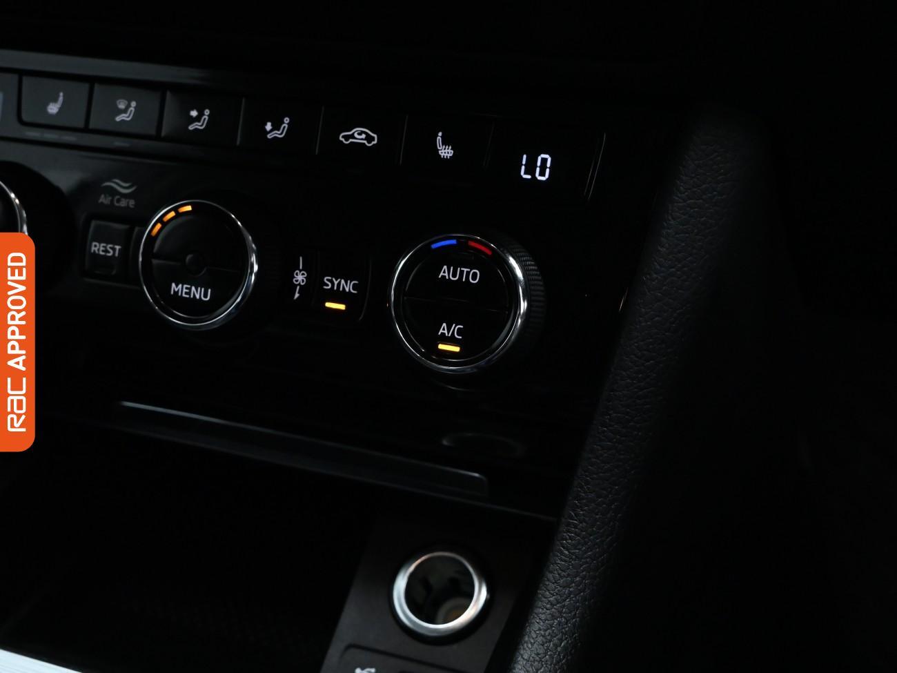 Used Skoda Superb 2022 for sale - 76495397: Photo 14