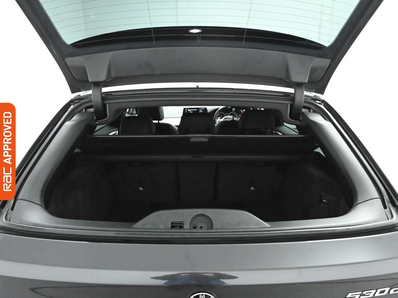 Used BMW 5 Series 2018 for sale - 76919299: Photo 26