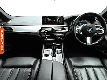 Used BMW 5 Series 2018 for sale - 76919299: Photo